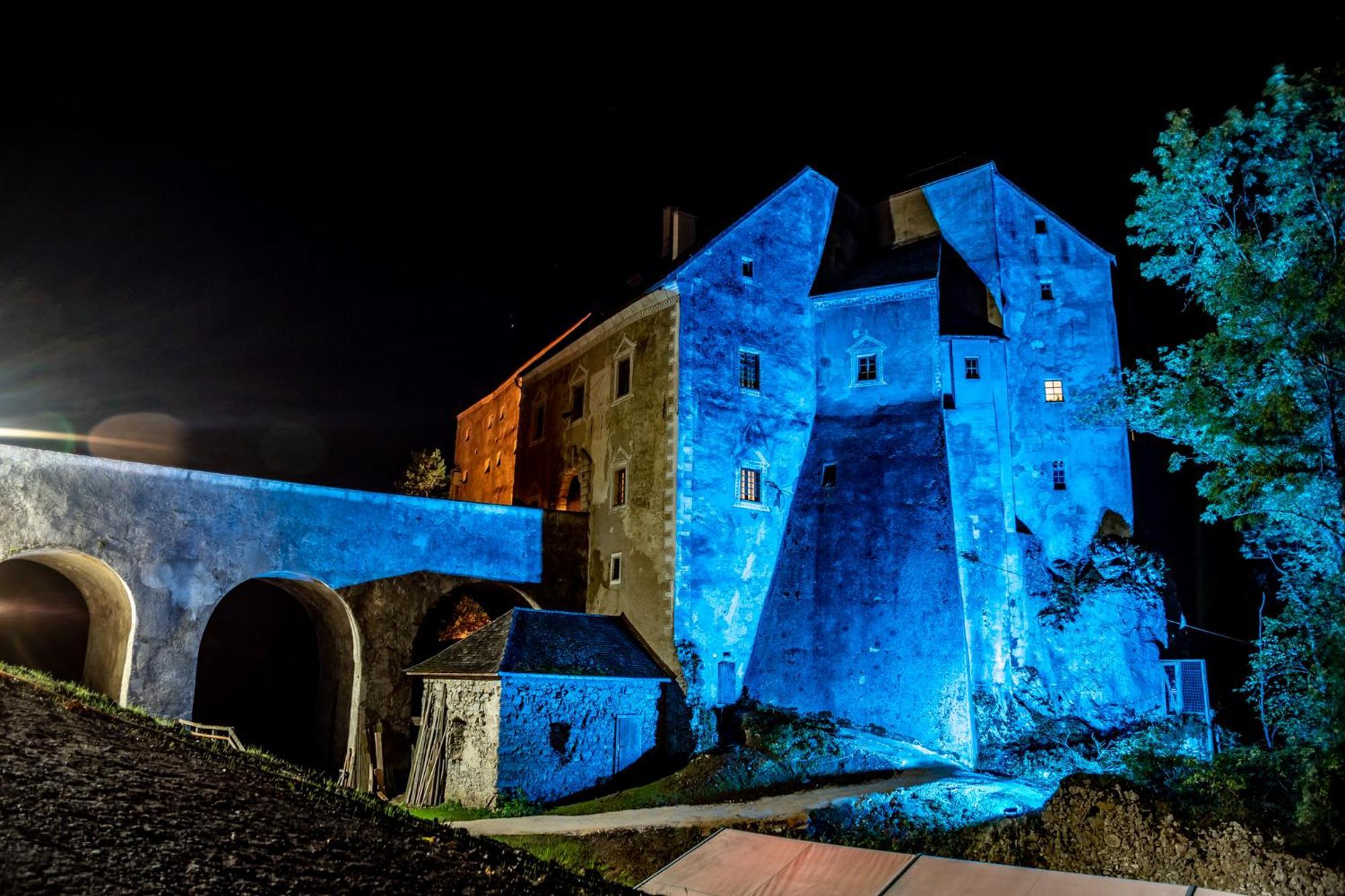 Отель Burg Altpernstein Micheldorf in Oberosterreich Экстерьер фото